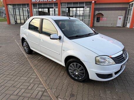 2012 Renault Logan I Рестайлинг, белый, 555000 рублей, вид 3