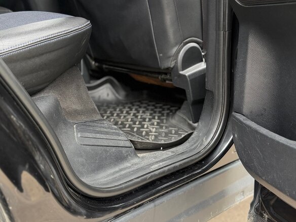 2008 Land Rover Freelander II, чёрный - вид 11