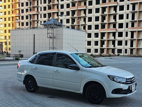 2024 Lada (ВАЗ) Granta I Рестайлинг, белый, 659000 рублей, вид 4