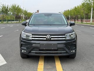 2022 Volkswagen Tharu I, чёрный, 1675000 рублей, вид 2