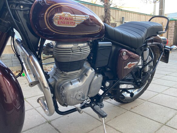 2024 Royal Enfield Bullet 350, пурпурный, 450000 рублей - вид 15