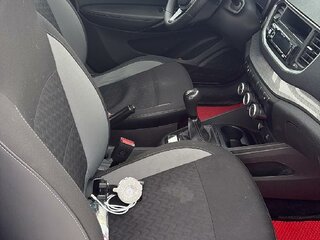 2024 Lada (ВАЗ) Vesta I Рестайлинг (NG), белый, 950000 рублей, вид 4