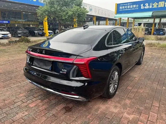 2024 Hongqi H5 II, чёрный, 2527110 рублей - вид 4