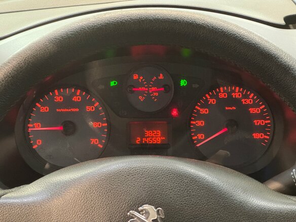 2013 Peugeot Partner II Рестайлинг, серебристый, 795000 рублей - вид 26