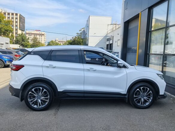 2020 Geely Coolray I, белый - вид 3