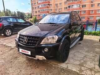 2008 Mercedes-Benz M-Класс 500 II (W164) Рестайлинг, чёрный, 1700000 рублей, вид 2