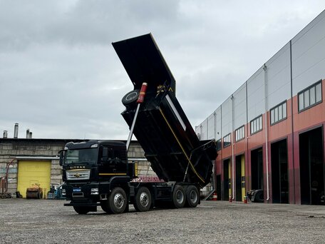 2026 Sinotruk Sitrak C7H, чёрный, 15250000 рублей, вид 1