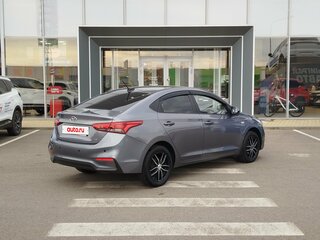 2019 Hyundai Solaris II, чёрный, 1430000 рублей, вид 5