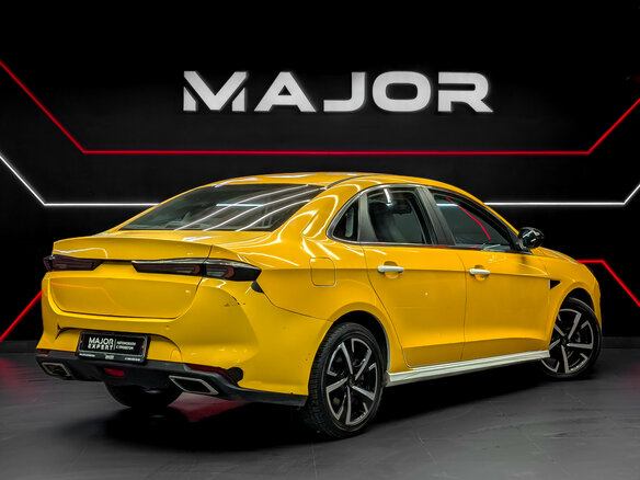 2023 Kaiyi E5, жёлтый, 740000 рублей - вид 4