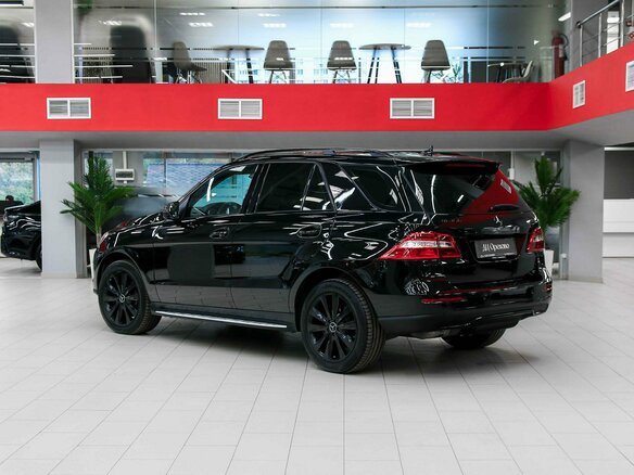2013 Mercedes-Benz M-Класс 350 CDI III (W166), чёрный - вид 3