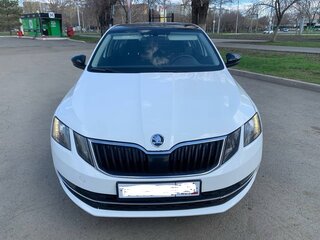 2017 Skoda Octavia III (A7), белый, 1170000 рублей, вид 5