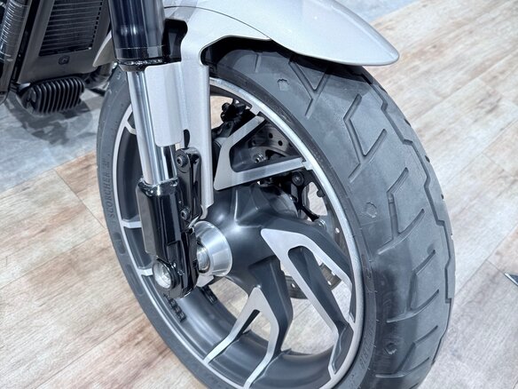 2018 Harley-Davidson Sport Glide, бежевый, 1499000 рублей - вид 23