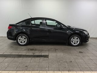2013 Chevrolet Cruze I Рестайлинг, чёрный, 930000 рублей, вид 3