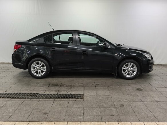 2013 Chevrolet Cruze I Рестайлинг, чёрный, 930000 рублей - вид 2