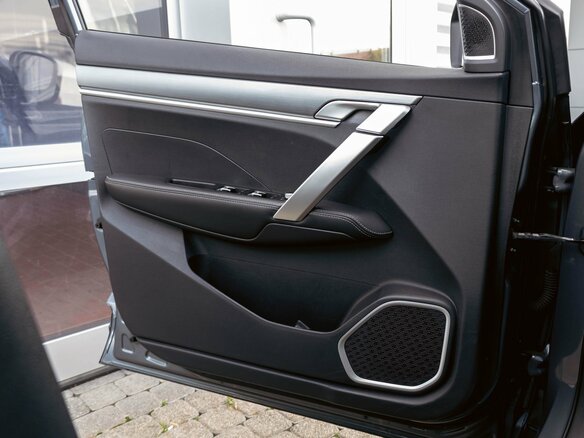 2021 Geely Coolray I, серый, 1295000 рублей - вид 33