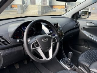 2016 Hyundai Solaris I Рестайлинг, белый, 1200000 рублей, вид 5
