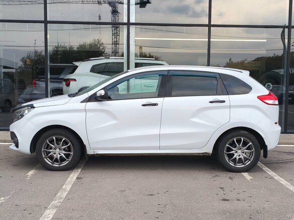 2018 Lada (ВАЗ) XRAY I, белый, 785000 рублей - вид 3