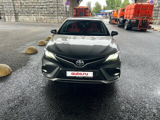 2022 Toyota Camry US Market VIII (XV70) Рестайлинг, серый, 3700000 рублей, вид 2