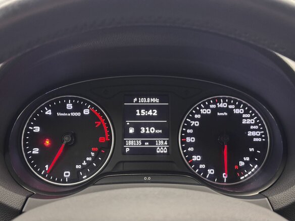 2015 Audi A3 III (8V), красный, 1299000 рублей - вид 10