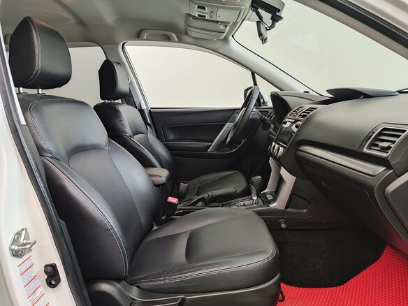 2015 Subaru Forester IV, белый - вид 20