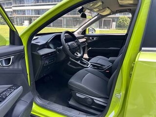 2022 Wuling Xingchi, жёлтый, 1100000 рублей, вид 4
