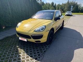 2011 Porsche Cayenne Diesel II (958), жёлтый, 2700000 рублей, вид 2