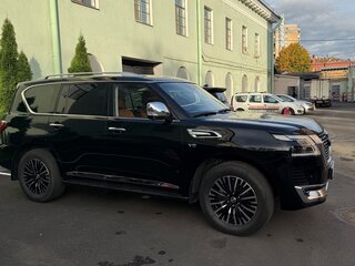 2022 Nissan Patrol VI (Y62) Рестайлинг 2, чёрный, 6500000 рублей, вид 2