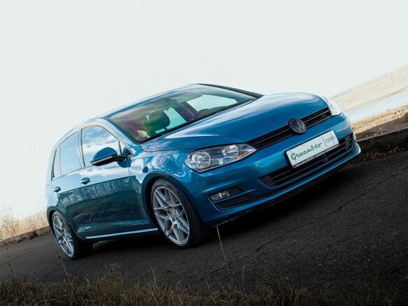 2013 Volkswagen Golf VII, голубой, 990000 рублей - вид 9