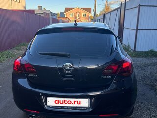 2011 Opel Astra J, чёрный, 515000 рублей, вид 4