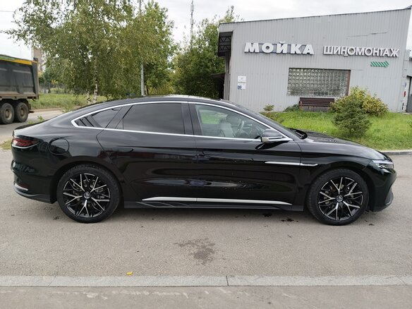 2025 BYD Han DM-i I Рестайлинг 2, чёрный, 4950000 рублей - вид 1