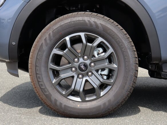 2026 Ford Ranger T6.2, серый, 6390000 рублей - вид 9