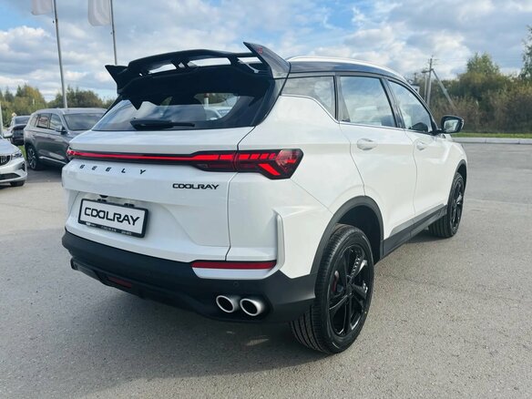 2026 Geely Coolray I Рестайлинг 2, белый, 2964990 рублей - вид 5