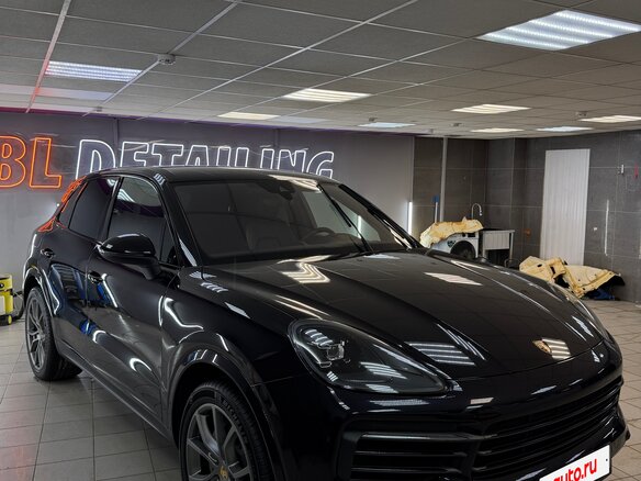 2018 Porsche Cayenne S III, чёрный, 5890000 рублей - вид 8