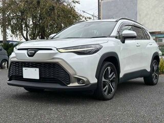 2023 Toyota Corolla Cross I, белый, 1799000 рублей, вид 1
