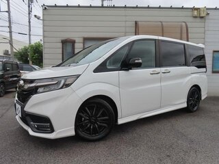 2020 Honda Stepwgn V Рестайлинг, белый, 1750000 рублей, вид 1