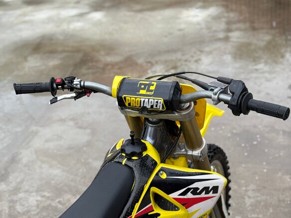2006 Suzuki RM 125, жёлтый, 285000 рублей - вид 2
