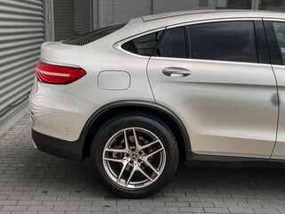 2018 Mercedes-Benz GLC Coupe 300 I (C253), серебристый, 3799000 рублей, вид 4