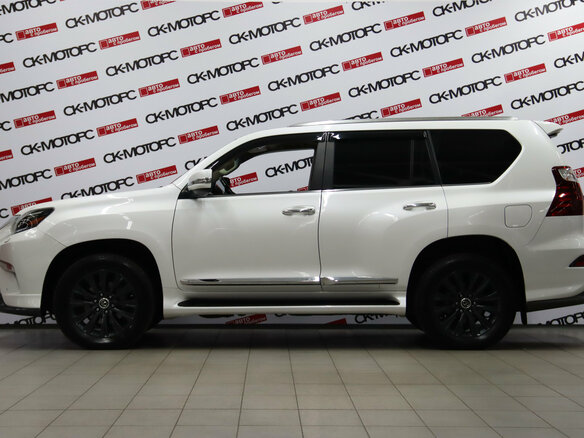2020 Lexus GX 460 II Рестайлинг 2, белый, 5595950 рублей - вид 5
