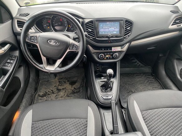 2016 Lada (ВАЗ) Vesta I, зелёный, 552000 рублей - вид 4