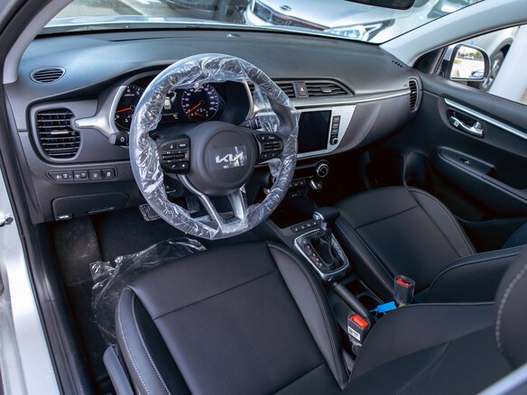 2025 Solaris KRX, серебристый, 3079500 рублей - вид 13