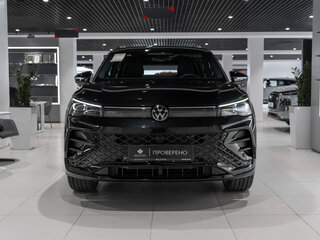2026 Volkswagen Tiguan L Pro III (China Market), чёрный, 4990000 рублей, вид 3