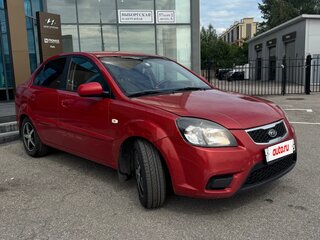 2009 Kia Rio II Рестайлинг, красный, 440000 рублей, вид 1