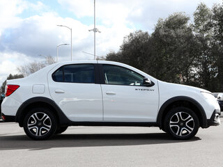2022 Renault Logan Stepway II Рестайлинг, белый, 1214000 рублей, вид 4