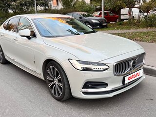 2020 Volvo S90 II Рестайлинг, серебристый, 3800000 рублей, вид 3