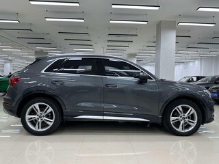 2023 Audi Q3 35 TFSI II (F3), серый, 1845000 рублей, вид 5