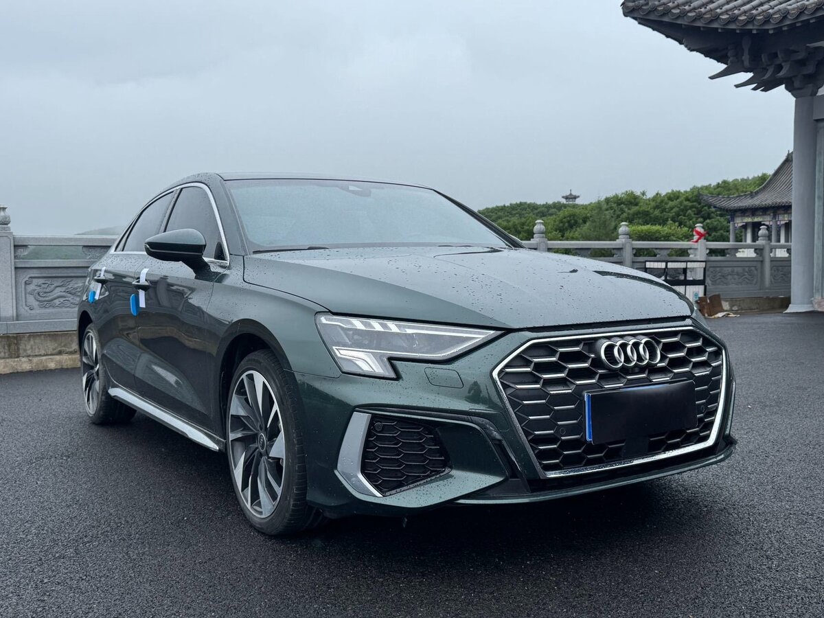 Открыть фотографии: Audi A3 IV (8Y)