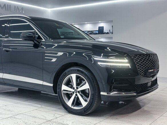 2020 Genesis GV80 I, чёрный, 4400000 рублей - вид 2