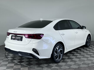 2021 Kia Cerato IV Рестайлинг, белый, 1575000 рублей, вид 5