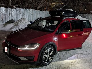 2017 Volkswagen Golf Alltrack VII Рестайлинг, красный, 2150000 рублей, вид 1