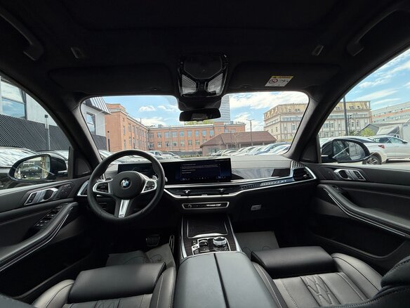 2025 BMW X7 40d I (G07) Рестайлинг, чёрный, 12290000 рублей - вид 15